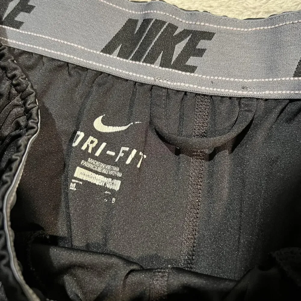 Nike Dry Fly Woven Shorts Mens Medium Black Dri-Fit Athletic Training Running